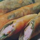 Perilla and shrimp spring rolls (2 rolls)