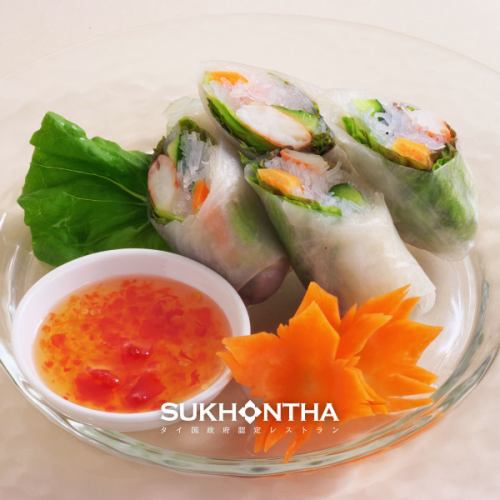 Fresh spring rolls of shrimp and vermicelli