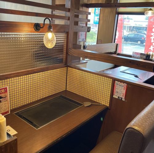 Couple seats available for reservation