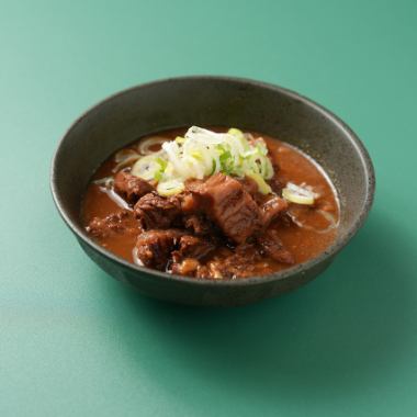 しっかりと味が染み込んだどて煮！