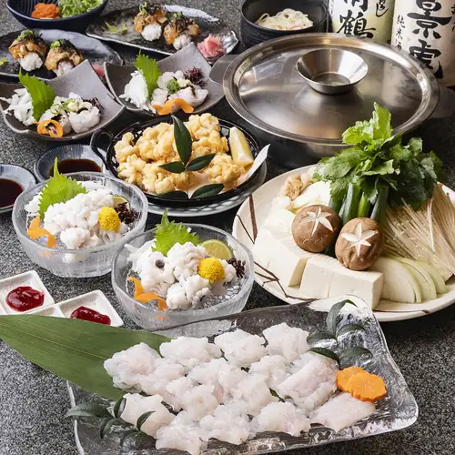 1日30食限定『天然　鱧なべコース』（6月~9月23日）