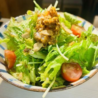 麓宵サラダ