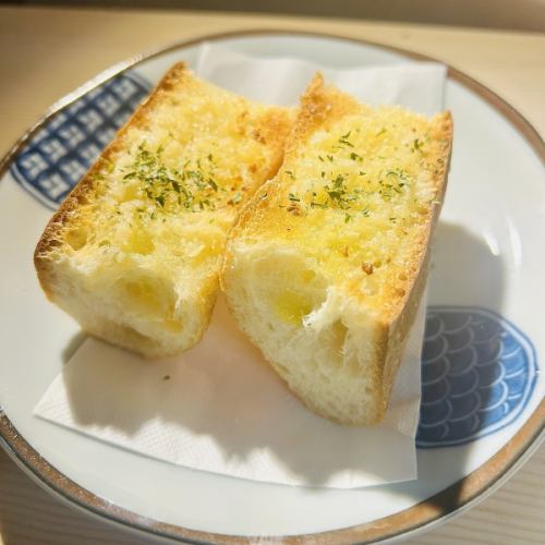ガーリックトースト