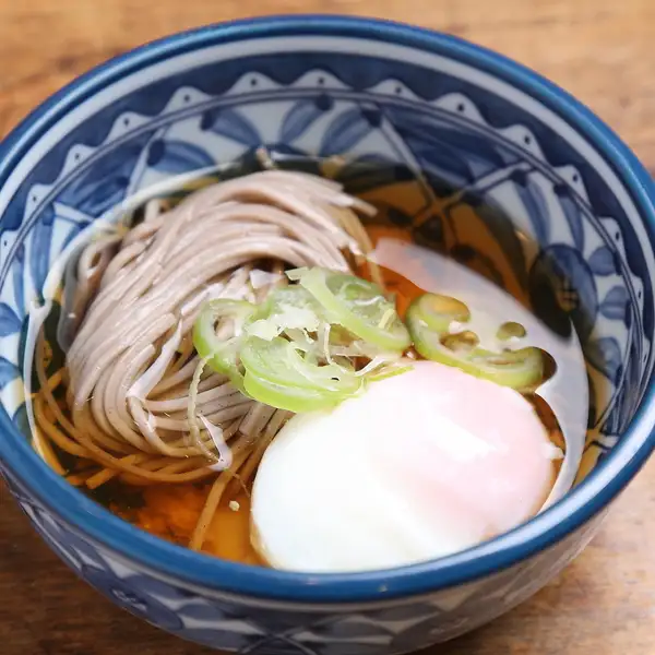 【名物】山田屋定番の代表！自家製出汁香るとろとろ「半熟玉子」