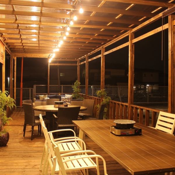The VIP terrace seats with a view of the night view are very popular because of their outstanding atmosphere ♪ You can enjoy it without worrying about the surroundings! It is also good to use at company banquets.It's good to get excited with friends.It's good for a family dinner!
