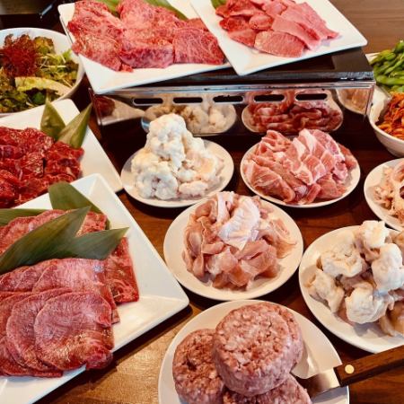 ☆Luxurious☆The meat is even better♪14 popular menu items + self-serve bar [Premium course] 6,000 yen