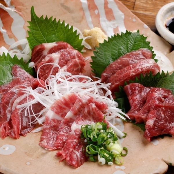 馬刺し 五種盛り合わせ