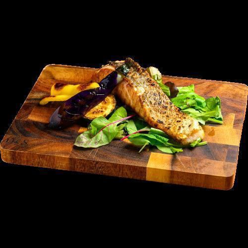 サーモンの炭火焼き