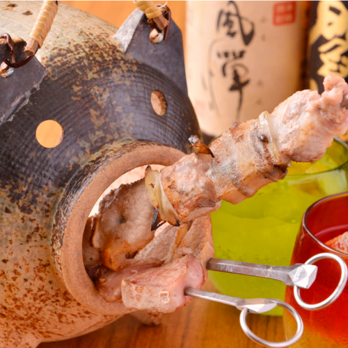 [Shinjuku West Exit Pork Restaurant] Exquisite! Large Skewers of Thoroughly Pork!