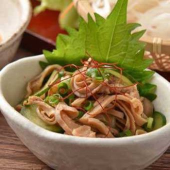 おつまみ酢もつ