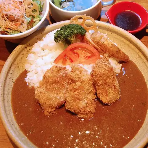 Pork fillet cutlet curry
