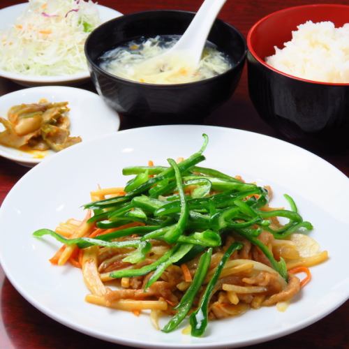 各種定食780円から