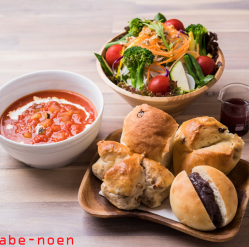 «Farmer's Lunch Set» Bread and salad and soup ♪