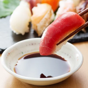 ★Happy Hour★ Three pieces of seasonal sushi recommended by the chef + two drinks for 1,980 yen (tax included)