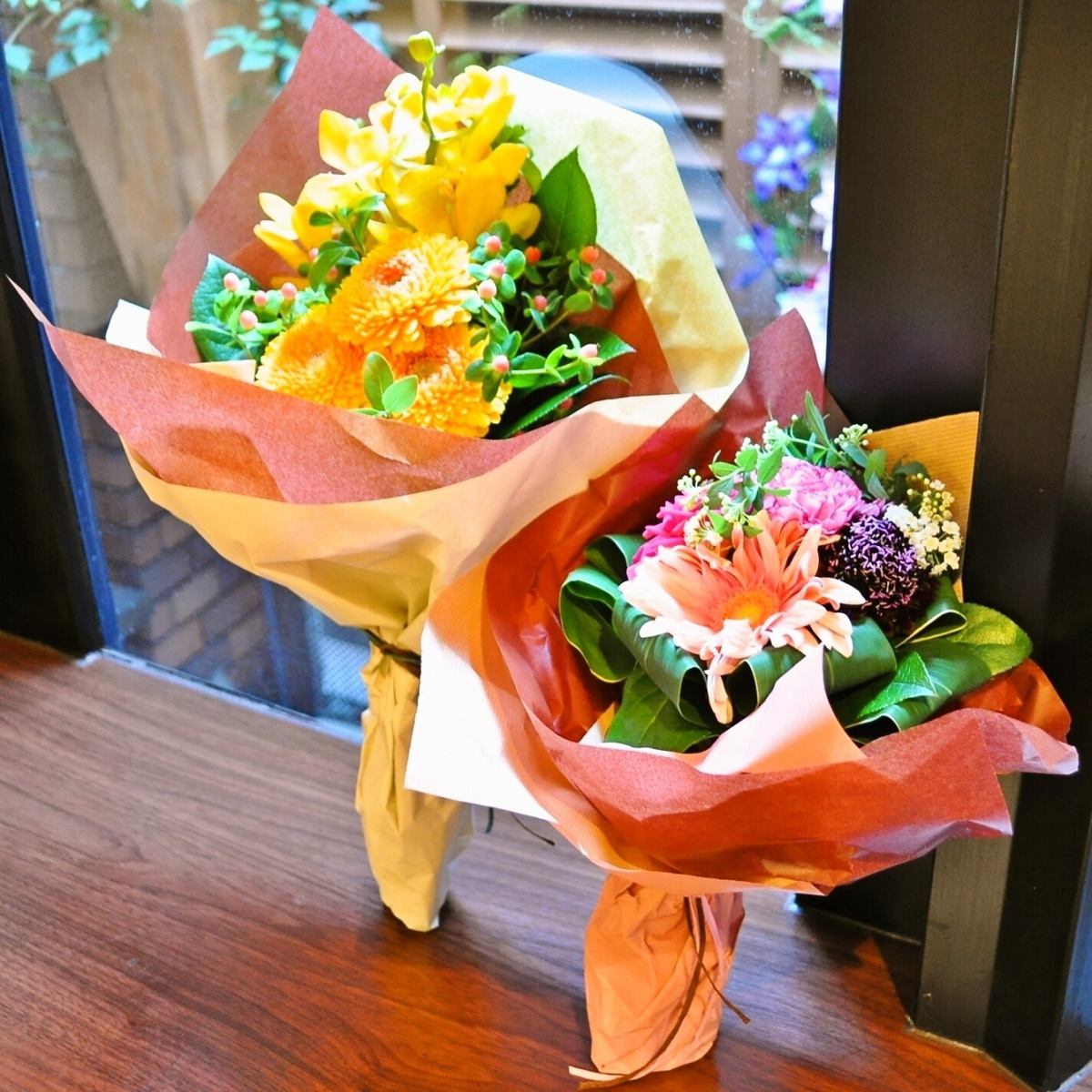 3850 yen (tax included) ~ We will prepare a bouquet and a whole cake.