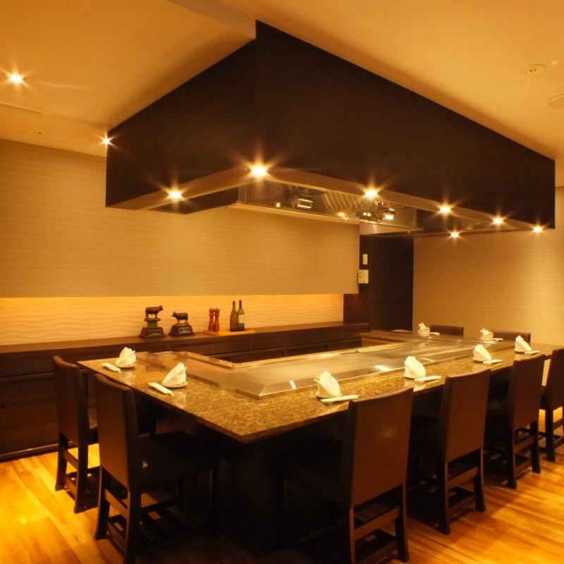 お席 神戸牛ステーキ 鉄板焼き 雪月花 本店