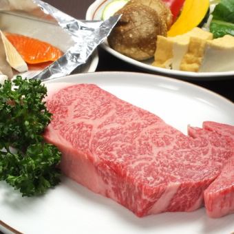 Enjoy Kobe beef sirloin or Wagyu beef fillet and seafood! [Megumi course] 16,500 yen (tax included)