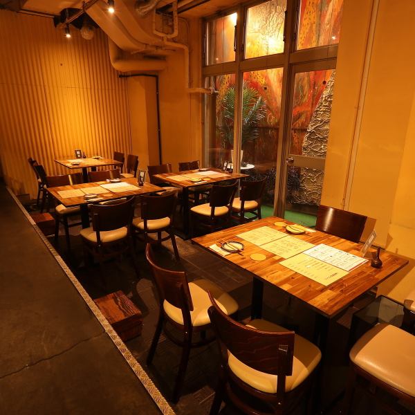 【貸切は最大27名様まで承っております】宴会に最適なボリューム満点コース(鉄板焼、お好み焼きなど)をご用意しています！飲み放題の有無を選べるのも嬉しいポイント！どなたでもお腹いっぱい満足いただける自慢のコースを、ぜひお楽しみください♪思い出に残るひとときになるよう、心をこめておもてなしいたします。