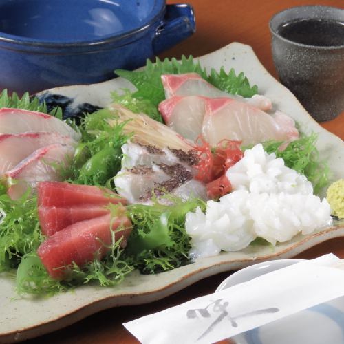 [Sashimi 5 point platter]