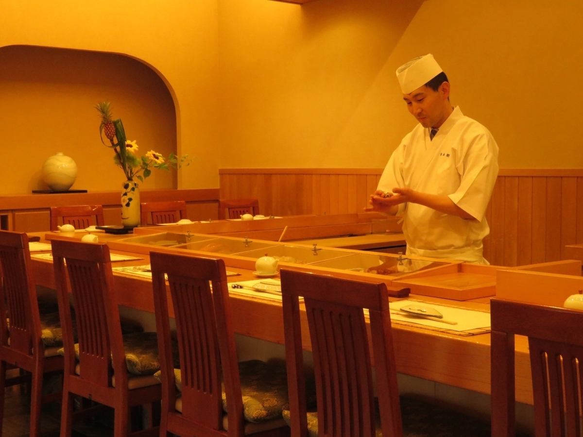 이와테의 제철을 다양하게 맛볼 수있는 산 리쿠 이전 일품 초밥 사계절의 가이세키 요리 ...