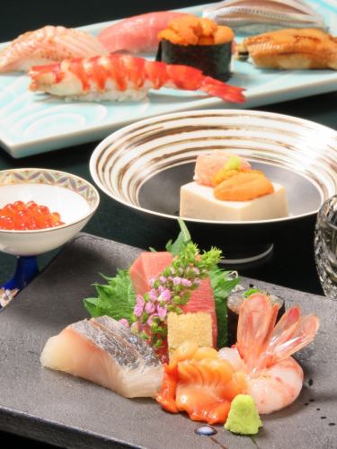 이와테의 제철을 즐길 수있는 사계절의 가이세키 요리도 준비.