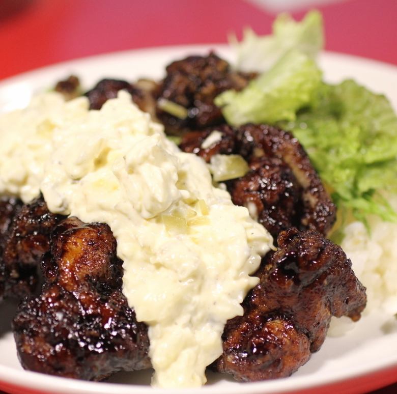 まっ黒チキン南蛮ごはん