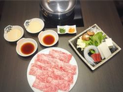 特選和牛しゃぶしゃぶ (一人前)