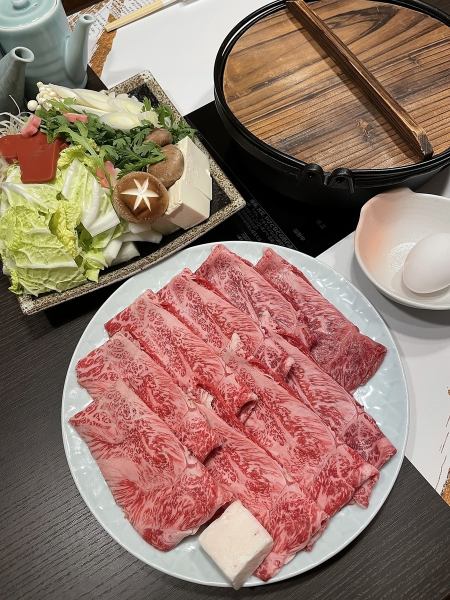 和牛しゃぶしゃぶ、和牛すき焼き、黒豚しゃぶしゃぶ