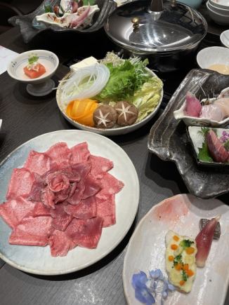 "Private room" beef tongue shabu-shabu course, 7 dishes, 8,700 yen (tax included)