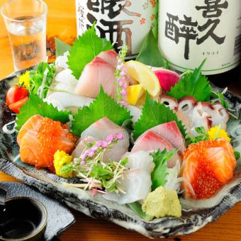 Carefully selected! Assorted 5 and 8 types of seasonal fresh fish sashimi