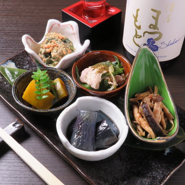 ≪适合各种宴会≫ 6,500日元起的套餐，包括非常满意的菜肴和无限畅饮，全部由严格挑选的食材手工制作。