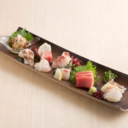 鮮や刺身三種盛り合わせ