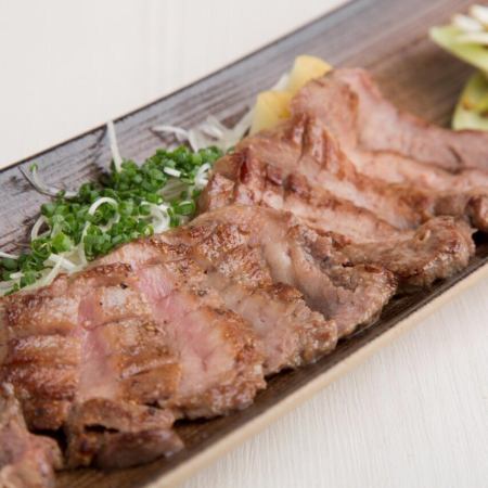 牛タンの炙り焼き