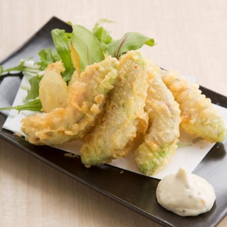 アボカドの生ハム巻き天ぷら