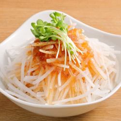 모듬 무 샐러드