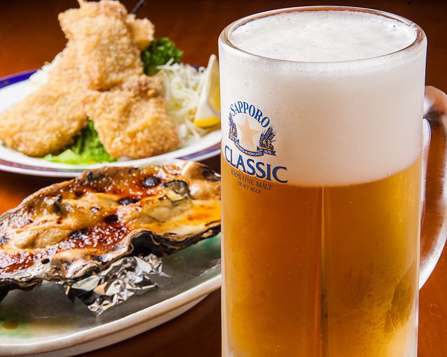 海鮮のアテと一緒に、お昼から贅沢な一杯を！