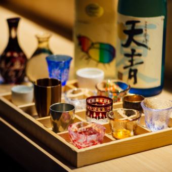 Weekdays only, 90 minutes all-you-can-drink with 10 types of local sake for 2,980 yen