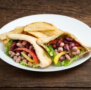 ピタサンド / Pita Sandwich　ビーンズ