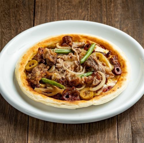 マフェビーフピザ / Maffe Beef Pizza