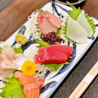 本日の地魚の刺し盛り