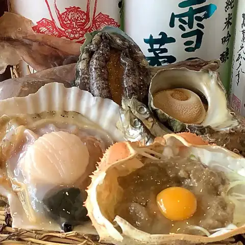 直火で旨味をギュッと凝縮！職人技が光る『特選 炙り海鮮焼き』個室でゆったり楽しむ贅沢なひととき