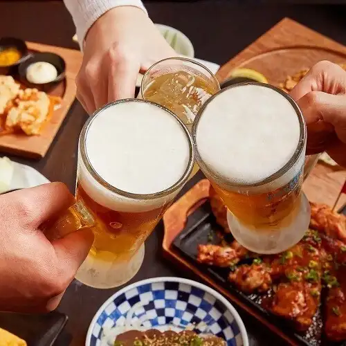 昼飲み歓迎！落ち着いた個室でゆったり乾杯！