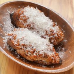 ブルスケッタ（2枚）　ミートソース＆パルミジャーノ