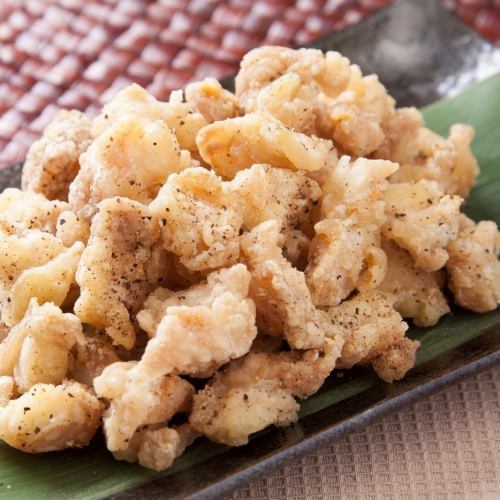 Fried squid cartilage