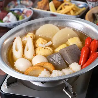 【오뎅 뷔페와 숯불구이 새의 간편 연회 코스】전 7품・3시간 음료 무제한 포함 2,980엔