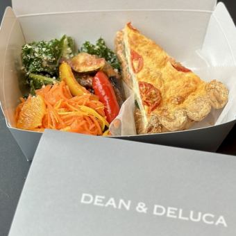 [Limited to 10 meals a day] 1 type of today's quiche + 3 types of today's recommended deli Quiche & Deli! *For takeout only