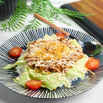 名物　絶品タコライス