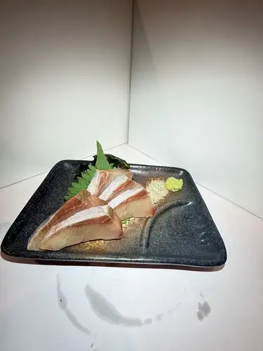 圧倒的!! ブリ刺
