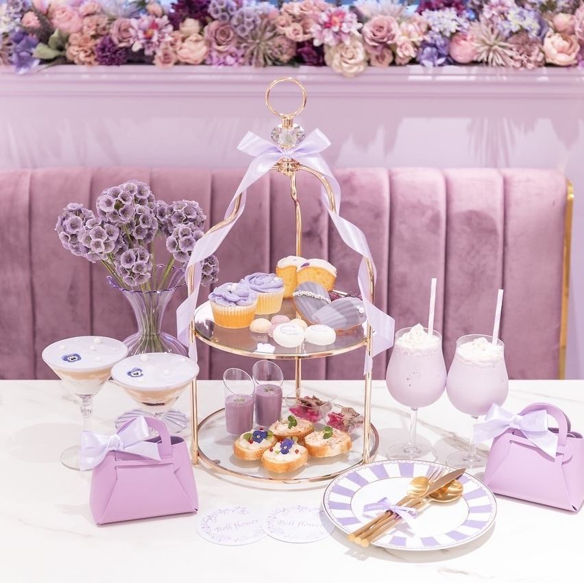 初めての方でもご満足いただけるような品揃えでお迎えします♪カフェ利用も可能◎