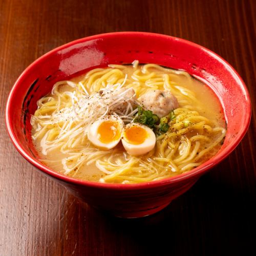 京赤地鶏の白湯麺